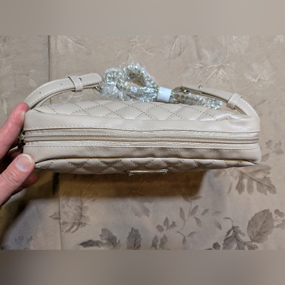 Bella Russo Quilted Crossbody Purse, NWOT! - Picture 4 of 10